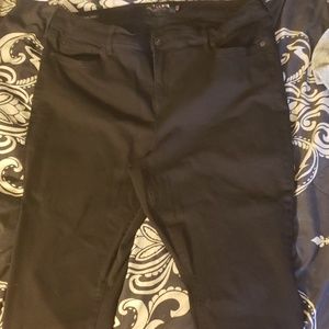 Torrid High Rise Curvy Skinny Jean